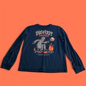 🔵GAP: Boy size 10, navy blue “Bigfoot” theme long sleeve PJ top, preowned🔵